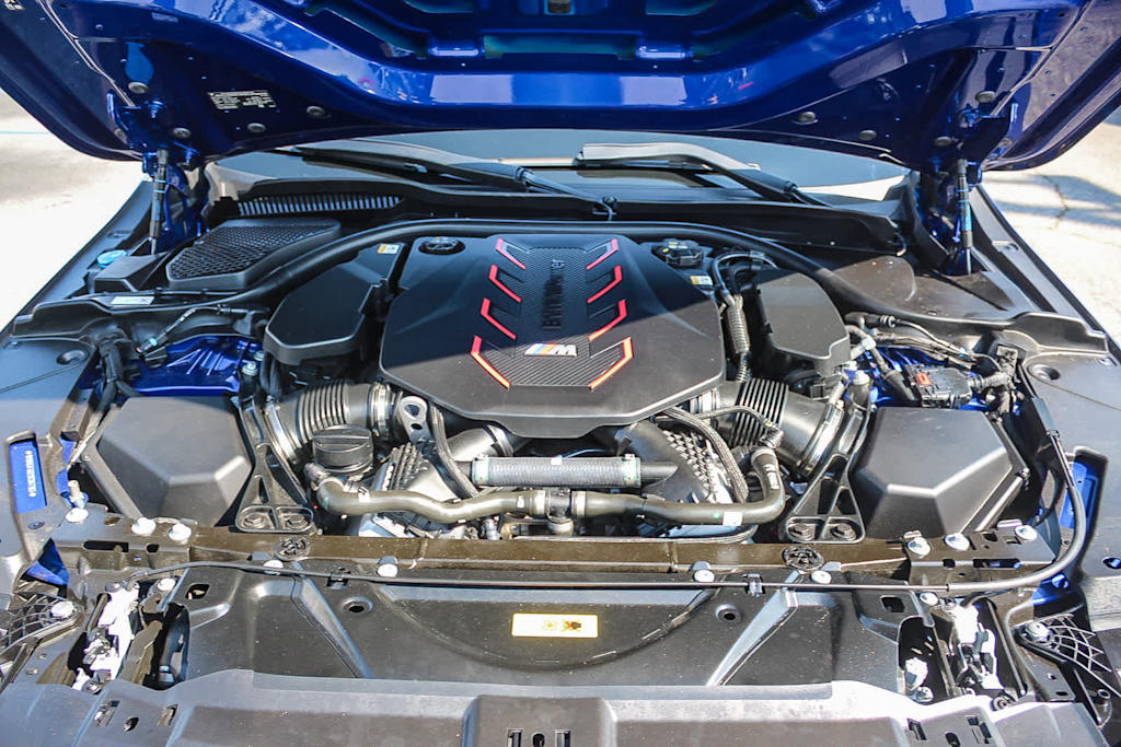 Thumbnail: 2025 BMW M5 - 33