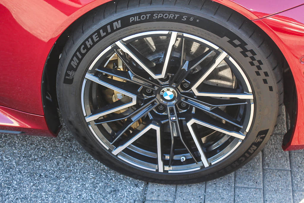 Thumbnail: 2025 BMW M5 - 22