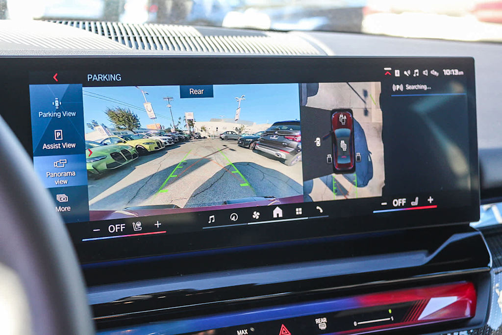 Thumbnail: 2025 BMW M5 - 26