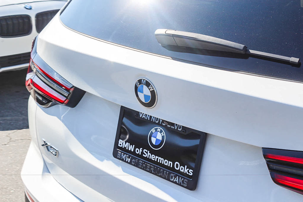 Thumbnail: 2023 BMW X3 - 6