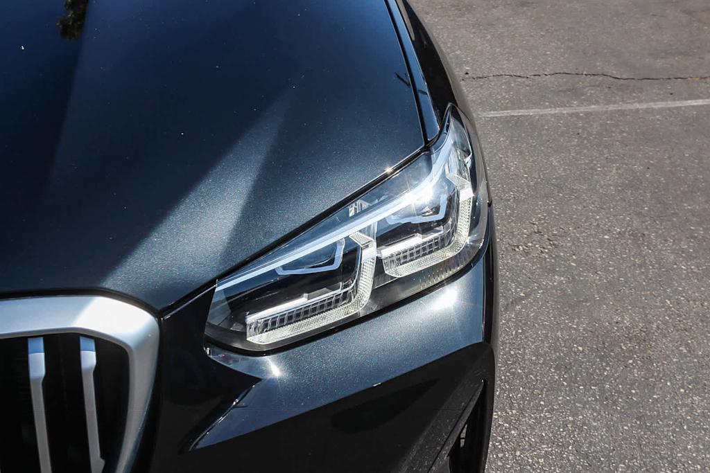 Thumbnail: 2023 BMW X3 - 6