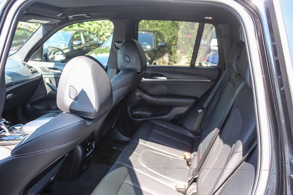 Thumbnail: 2023 BMW X3 - 10
