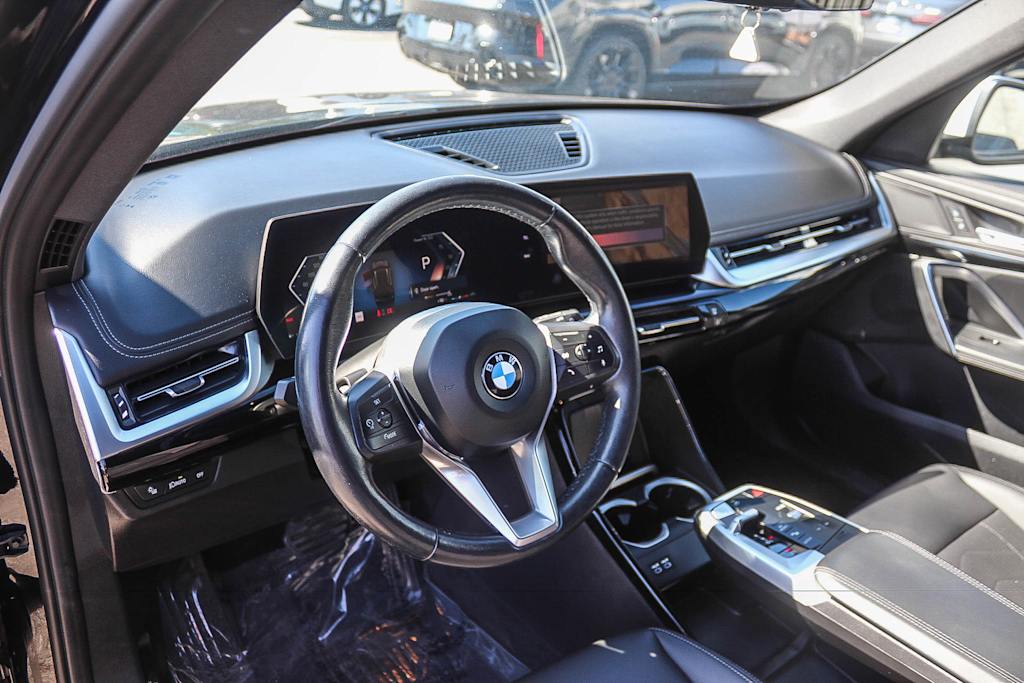 Thumbnail: 2024 BMW X1 - 12