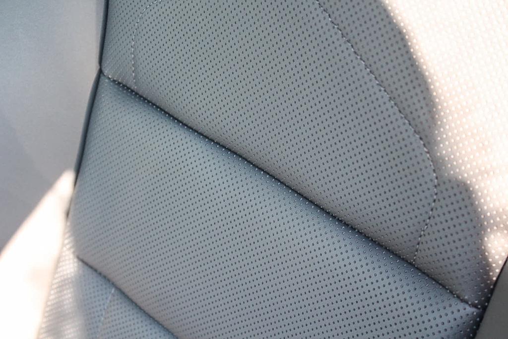 Thumbnail: 2025 BMW X1 - 11