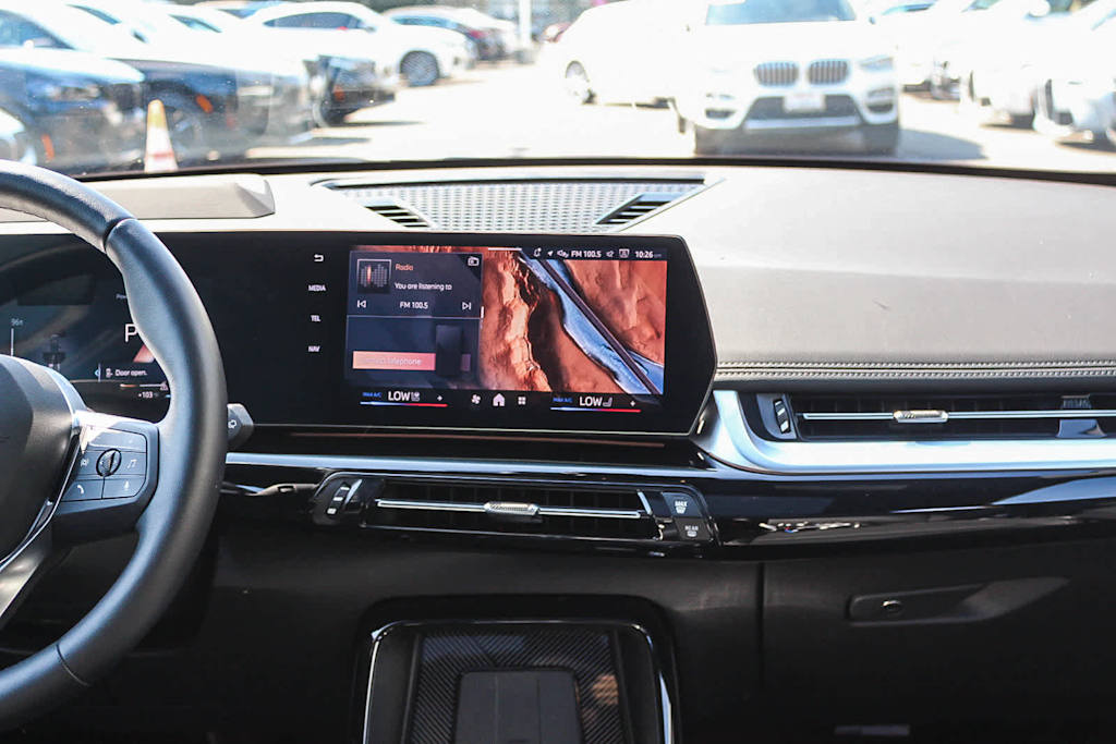 Thumbnail: 2025 BMW X1 - 14