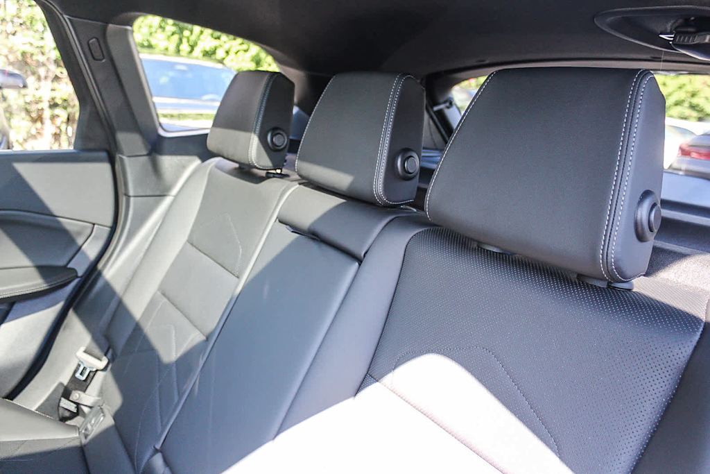 Thumbnail: 2025 BMW X1 - 10