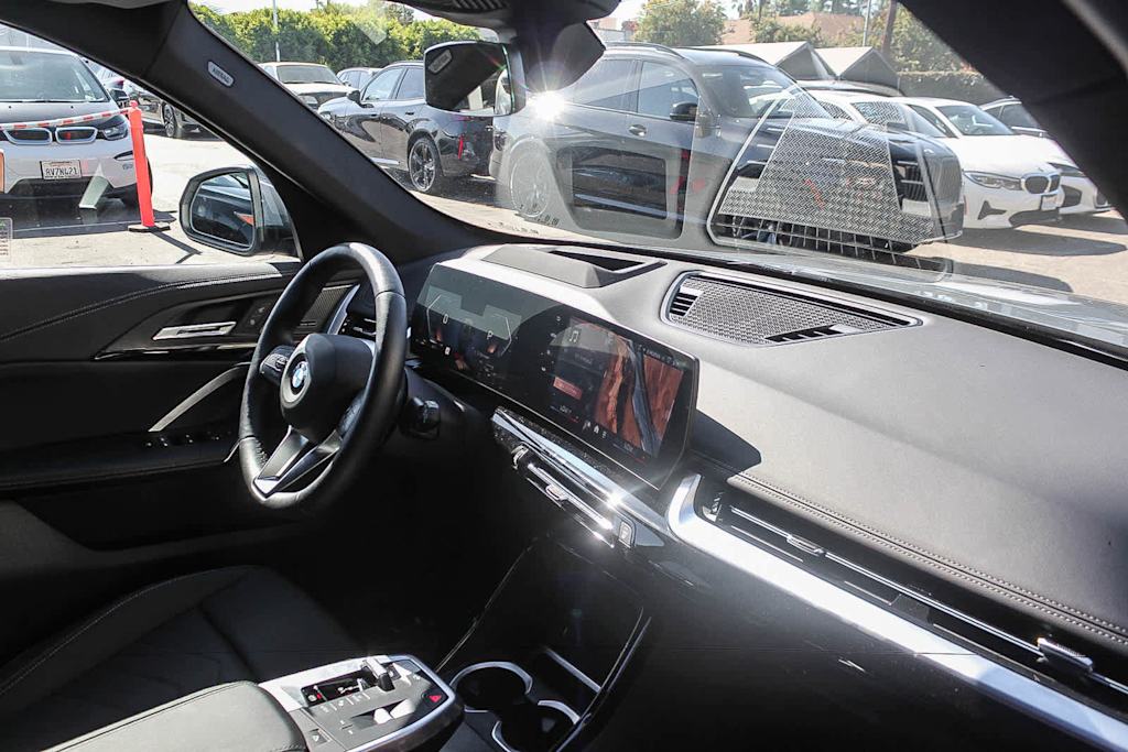 Thumbnail: 2026 BMW X1 - 12
