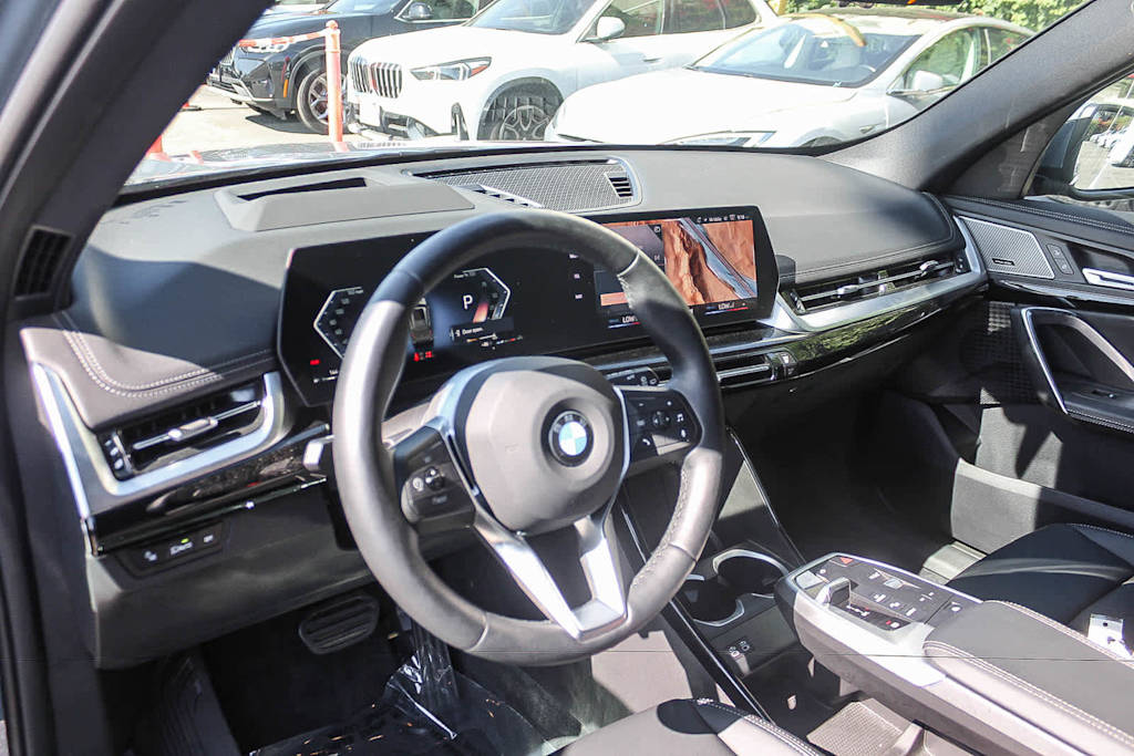 Thumbnail: 2026 BMW X1 - 13