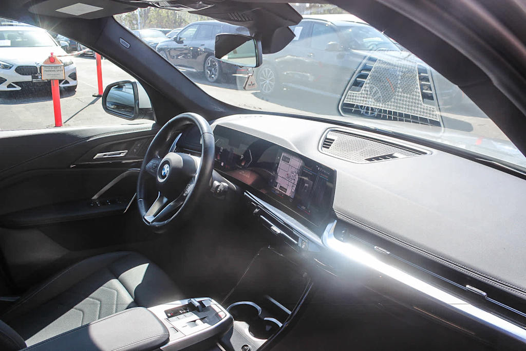 Thumbnail: 2023 BMW X1 - 12