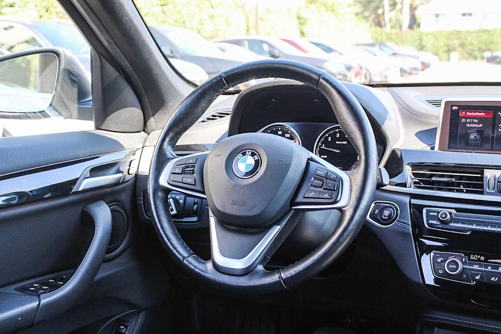 2021 BMW X1 xDrive28i 8