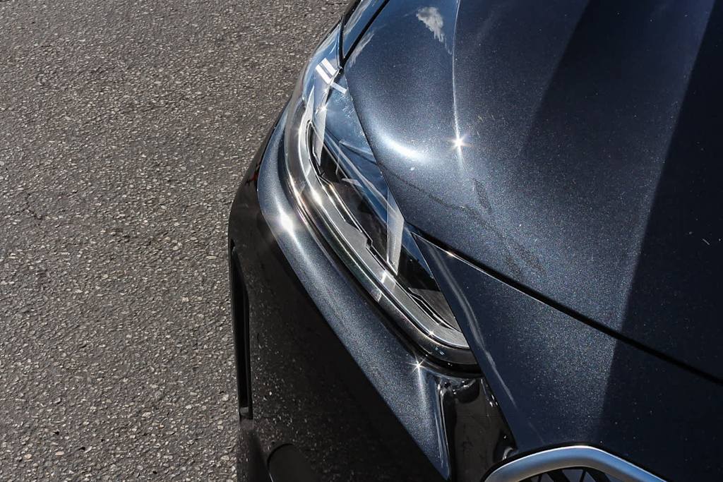 Thumbnail: 2025 BMW i4 - 15