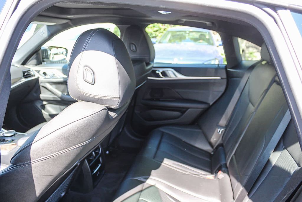 Thumbnail: 2023 BMW i4 - 10