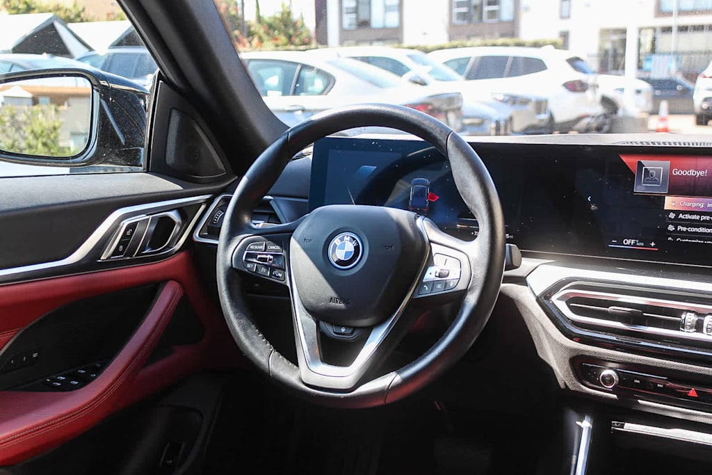 Thumbnail: 2023 BMW i4 - 8