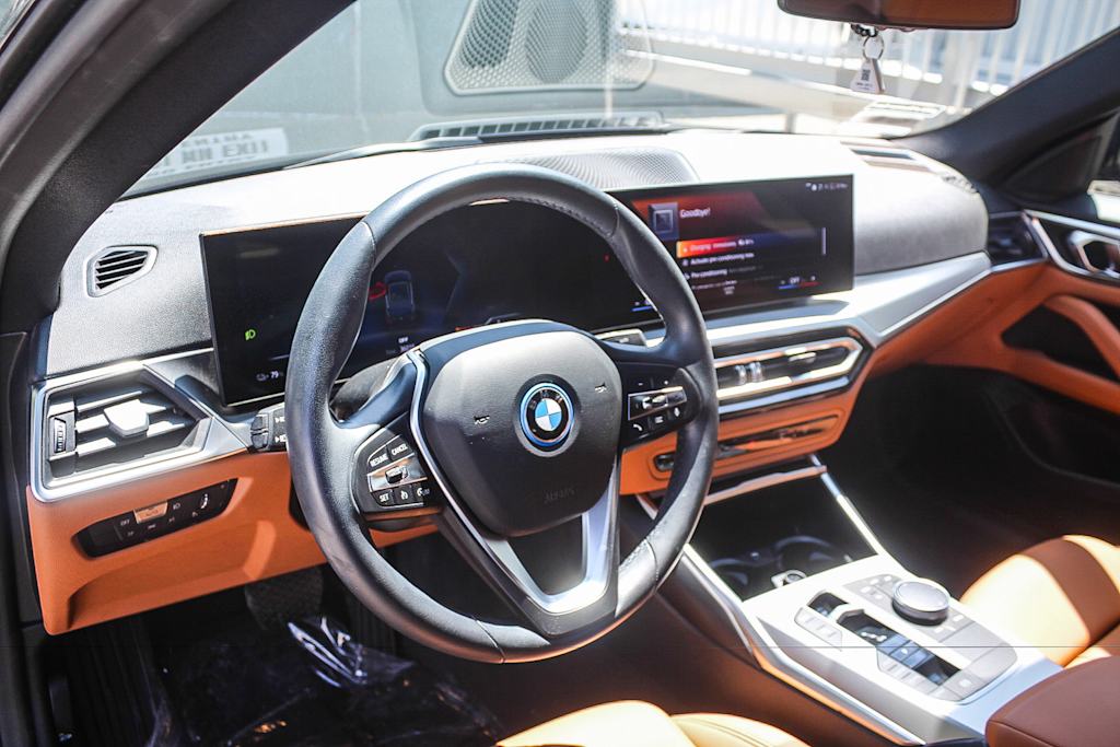 Thumbnail: 2023 BMW i4 - 11