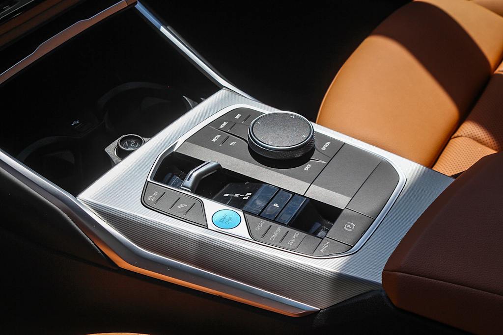 Thumbnail: 2023 BMW i4 - 13