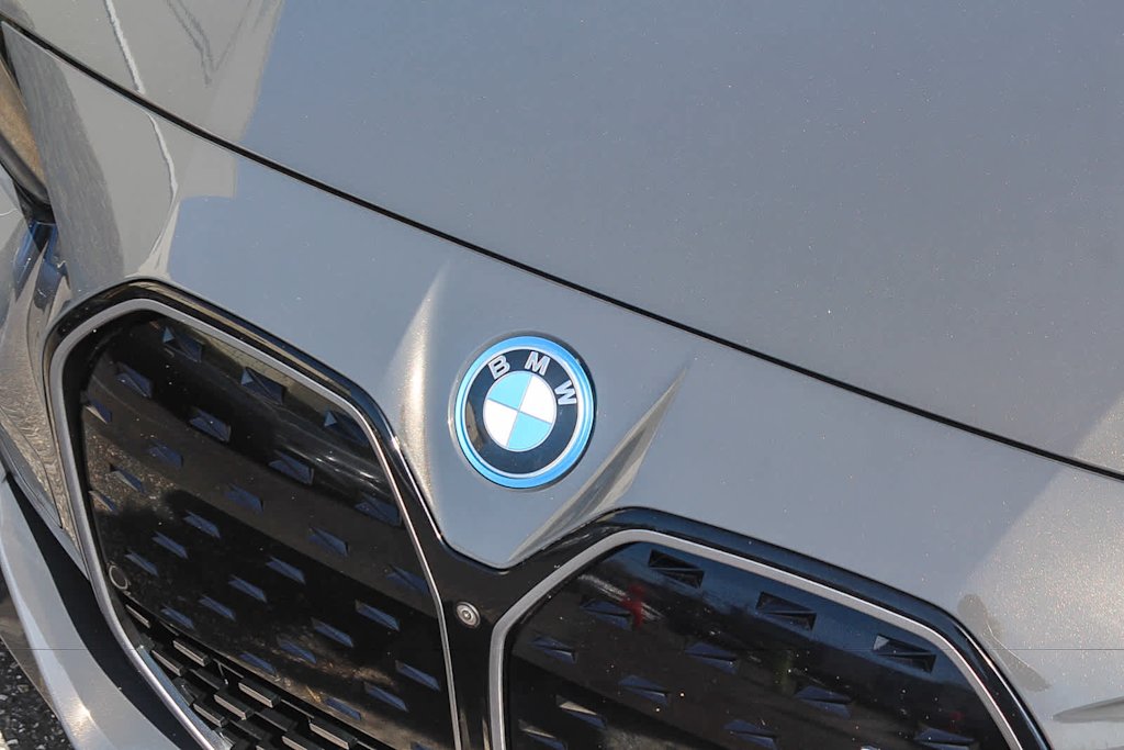 Thumbnail: 2024 BMW i4 - 21