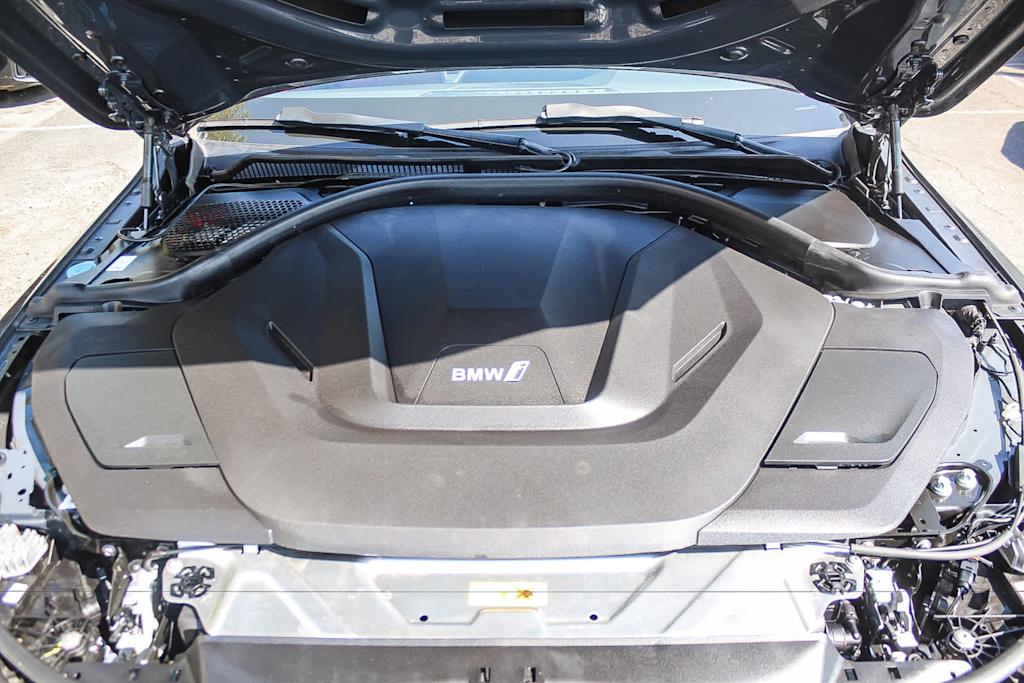 Thumbnail: 2024 BMW i4 - 8
