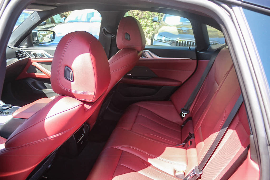 Thumbnail: 2024 BMW i4 - 10