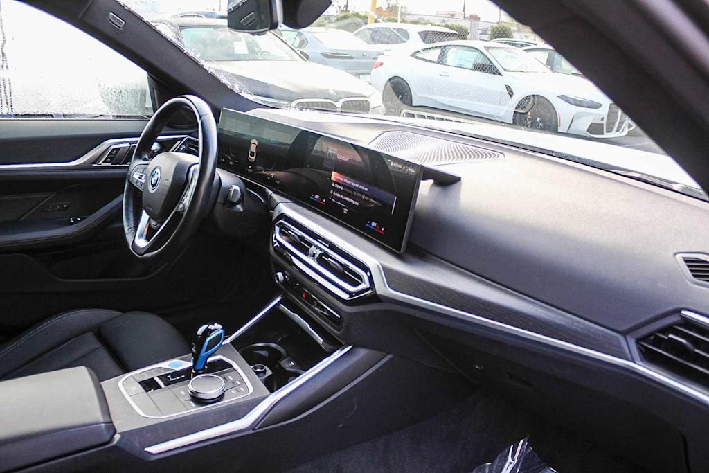 Thumbnail: 2023 BMW i4 - 12