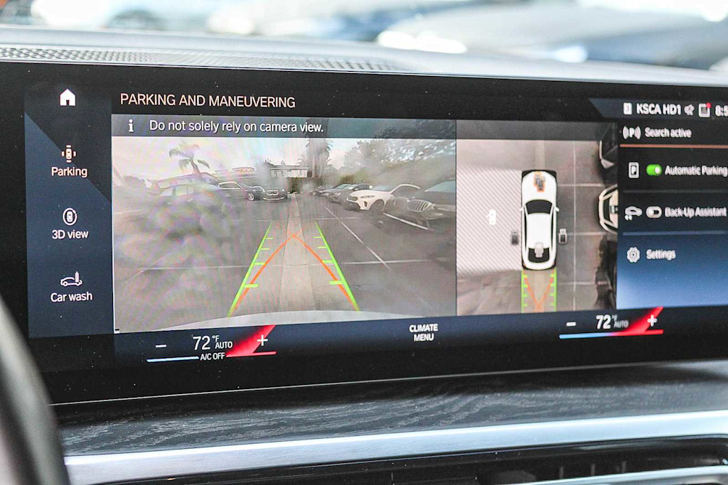 Thumbnail: 2023 BMW i4 - 26