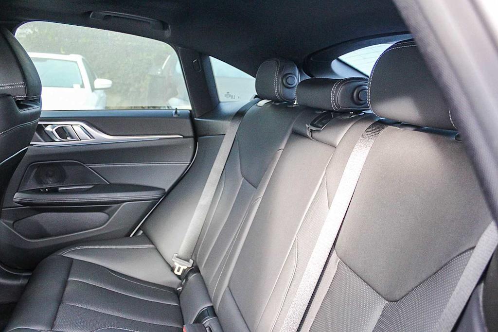 Thumbnail: 2023 BMW i4 - 11