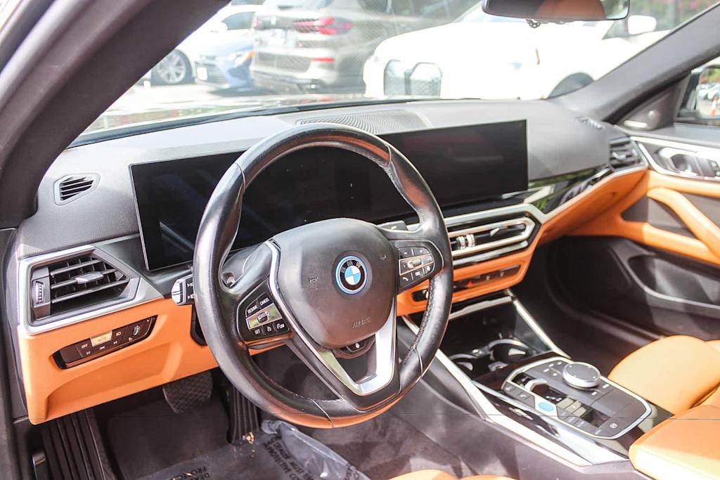 Thumbnail: 2023 BMW i4 - 11