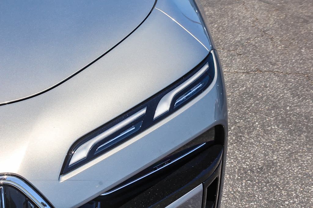 Thumbnail: 2023 BMW i7 - 22