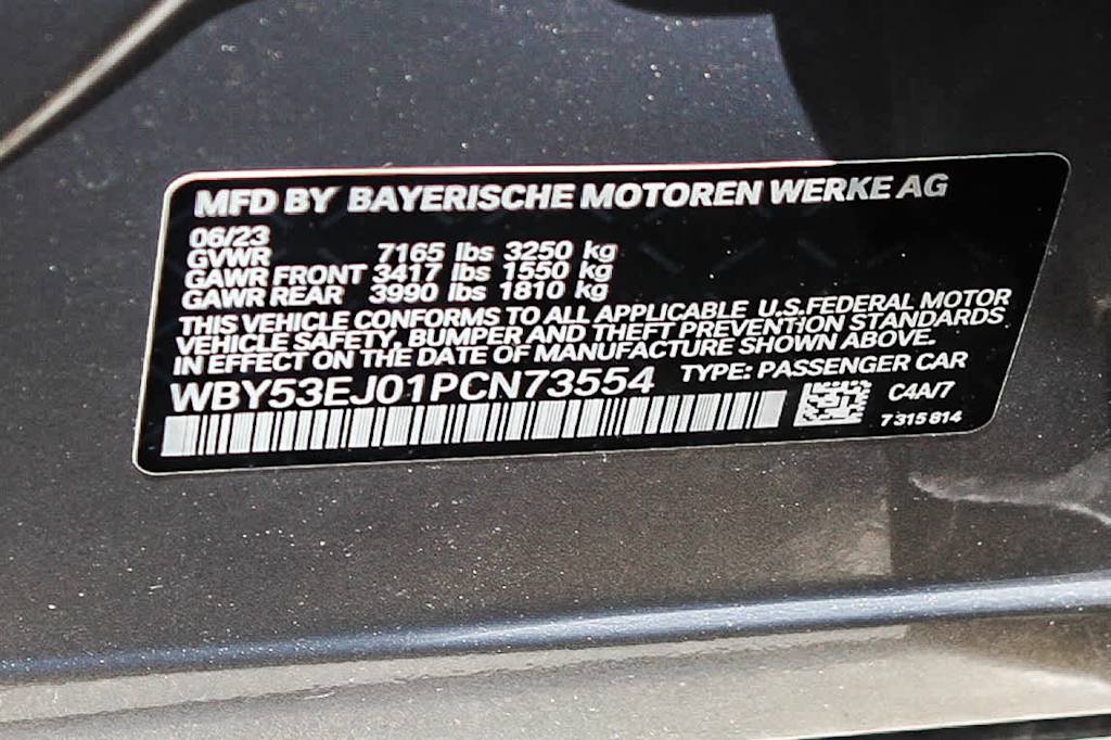 Thumbnail: 2023 BMW i7 - 29