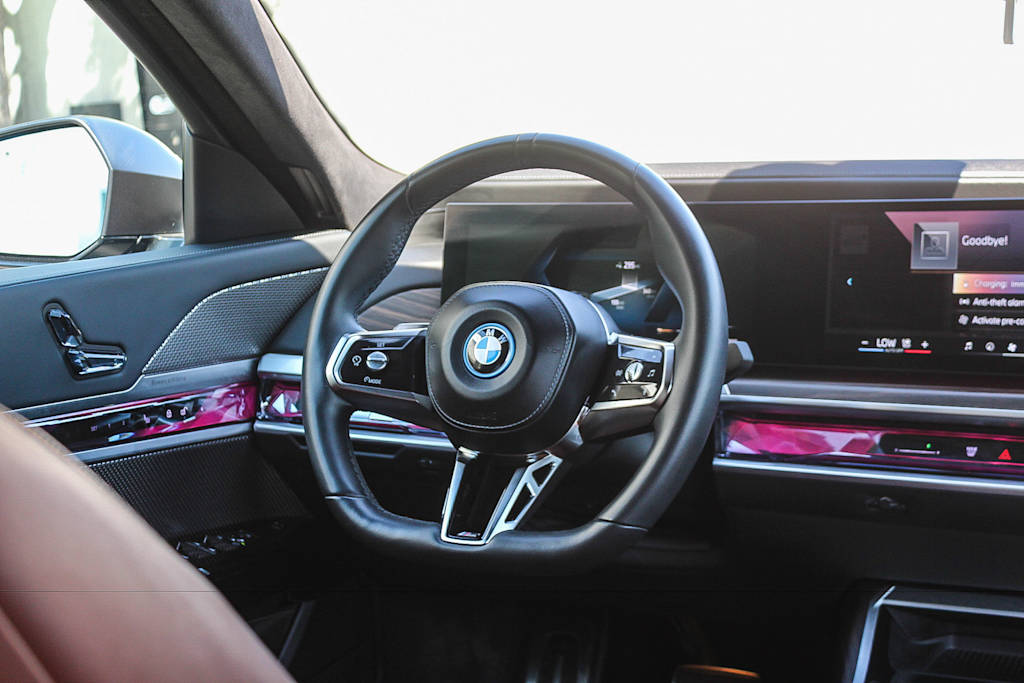 Thumbnail: 2023 BMW i7 - 9