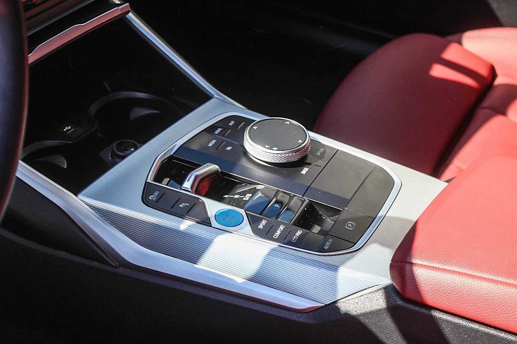 Thumbnail: 2023 BMW i4 - 15