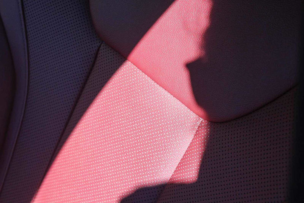 Thumbnail: 2023 BMW i4 - 10