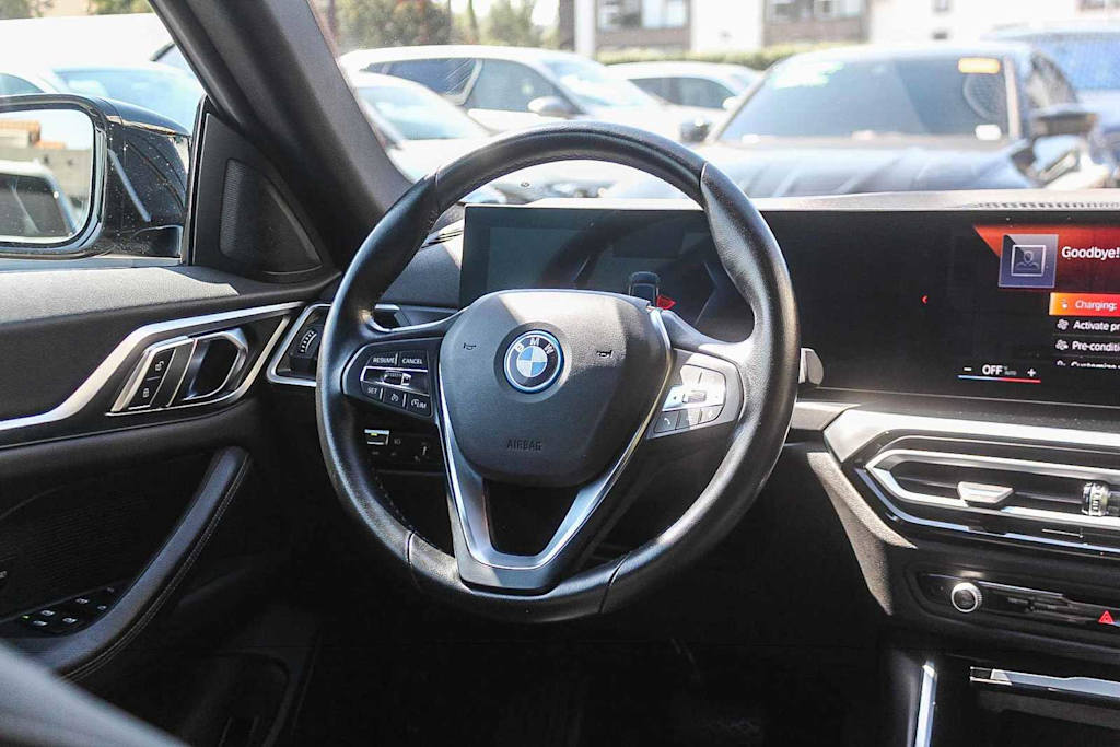 Thumbnail: 2023 BMW i4 - 7