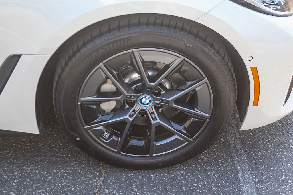 Thumbnail: 2024 BMW i4 - 21