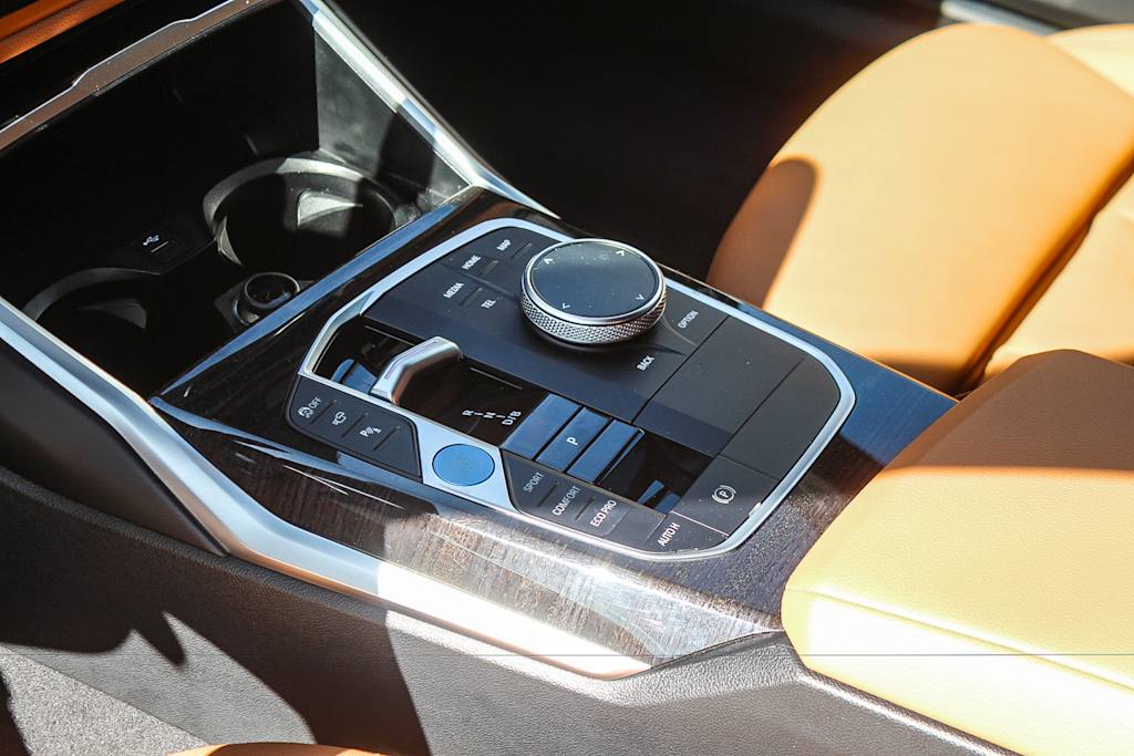 Thumbnail: 2024 BMW i4 - 14