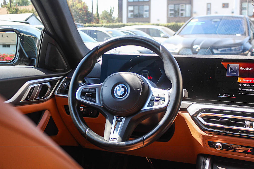 Thumbnail: 2023 BMW i4 - 9
