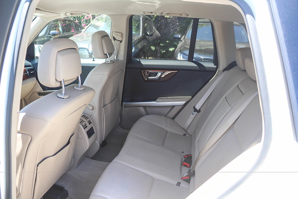 Thumbnail: 2010 Mercedes-Benz GLK - 11