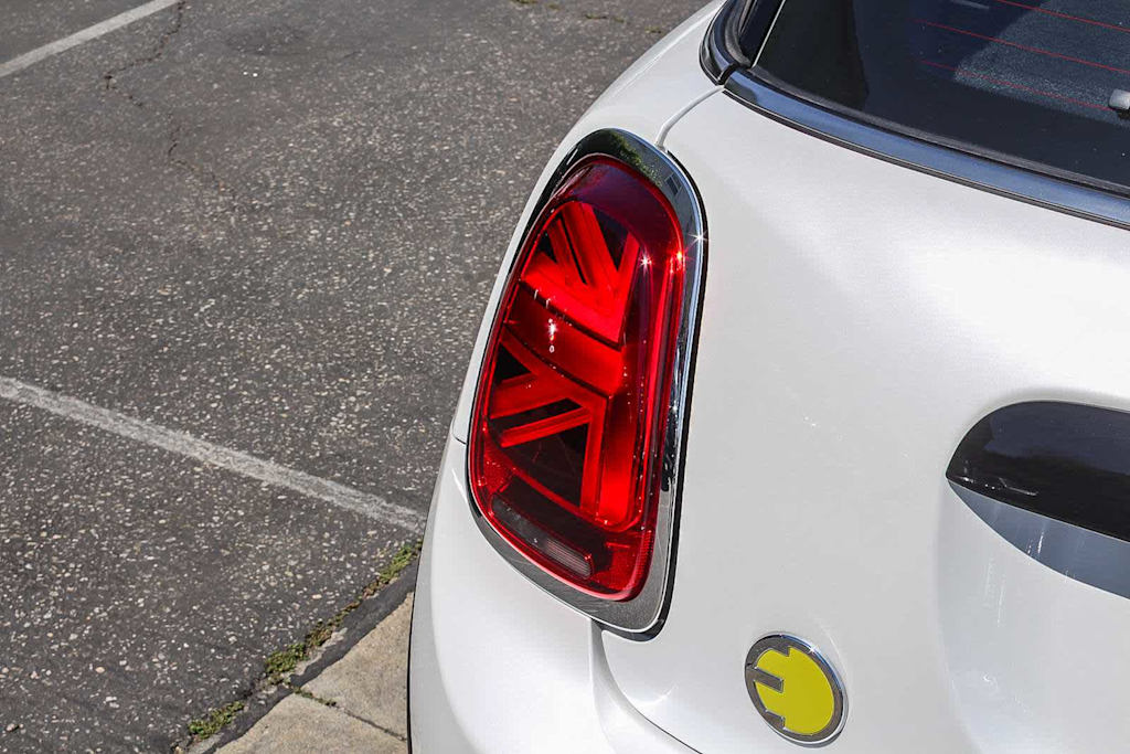 Thumbnail: 2024 MINI Cooper - 18