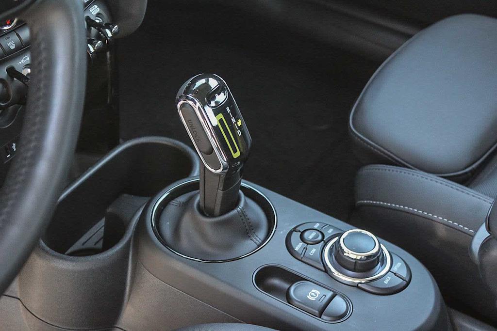 Thumbnail: 2024 MINI Cooper - 15