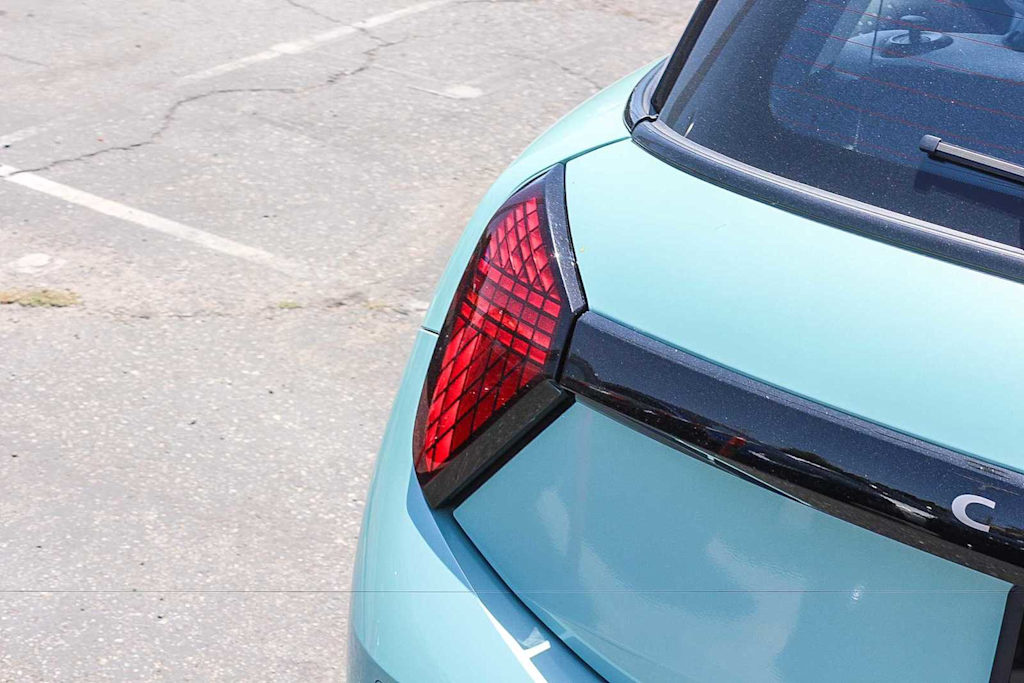 Thumbnail: 2025 MINI Cooper - 18