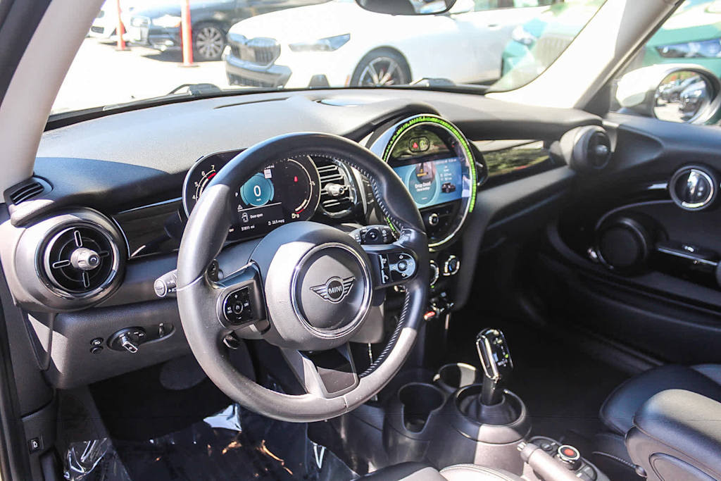 Thumbnail: 2022 MINI Cooper - 12