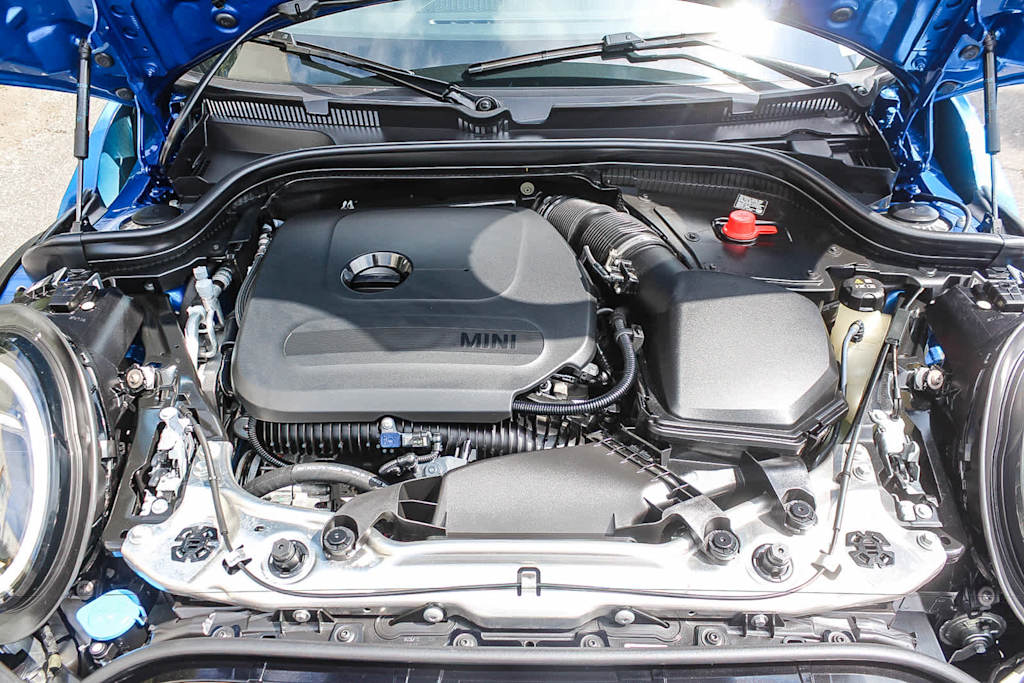 Thumbnail: 2026 MINI Cooper - 8
