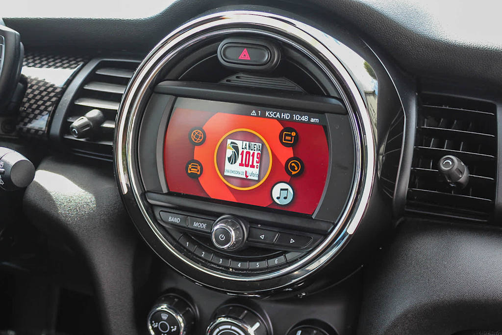 Thumbnail: 2019 MINI Cooper - 23