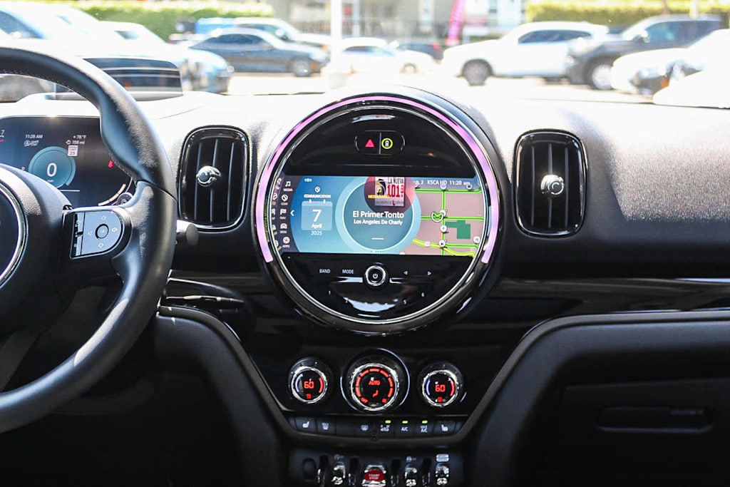 2024 MINI Cooper Countryman S 9