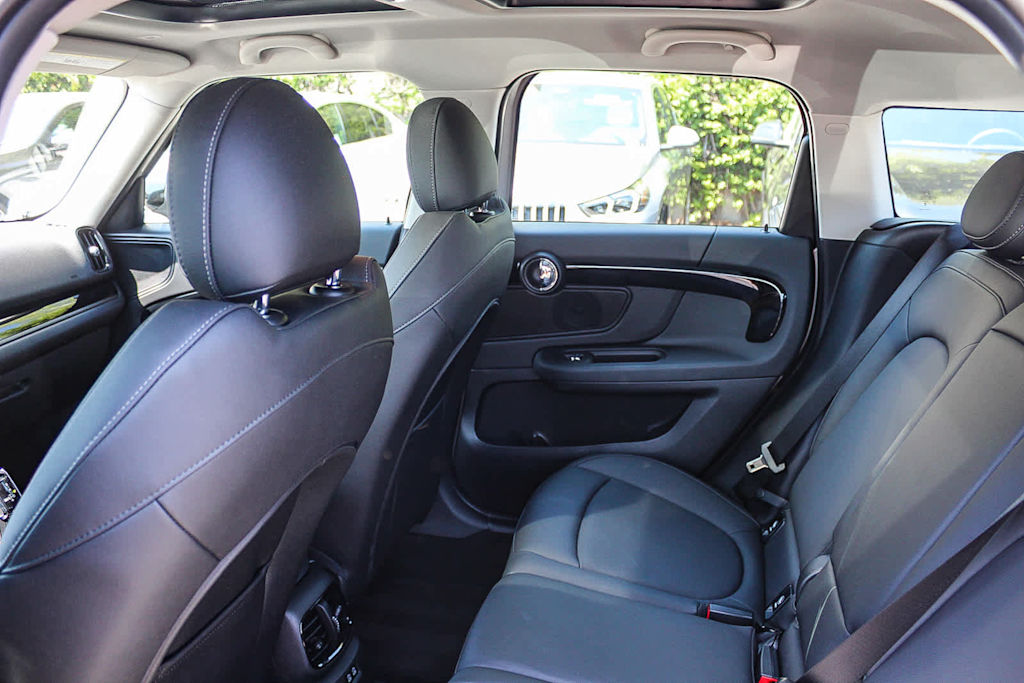 2024 MINI Cooper Countryman S 12