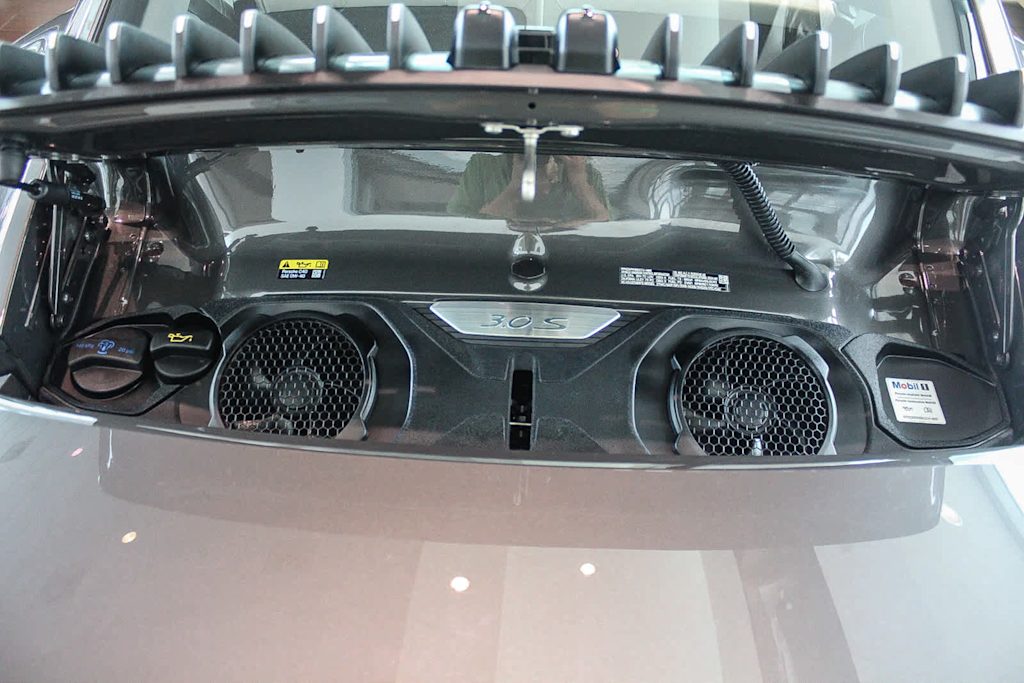 2024 Porsche 911 Carrera 4S 3