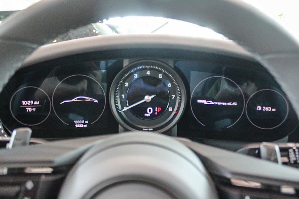 2024 Porsche 911 Carrera 4S 12