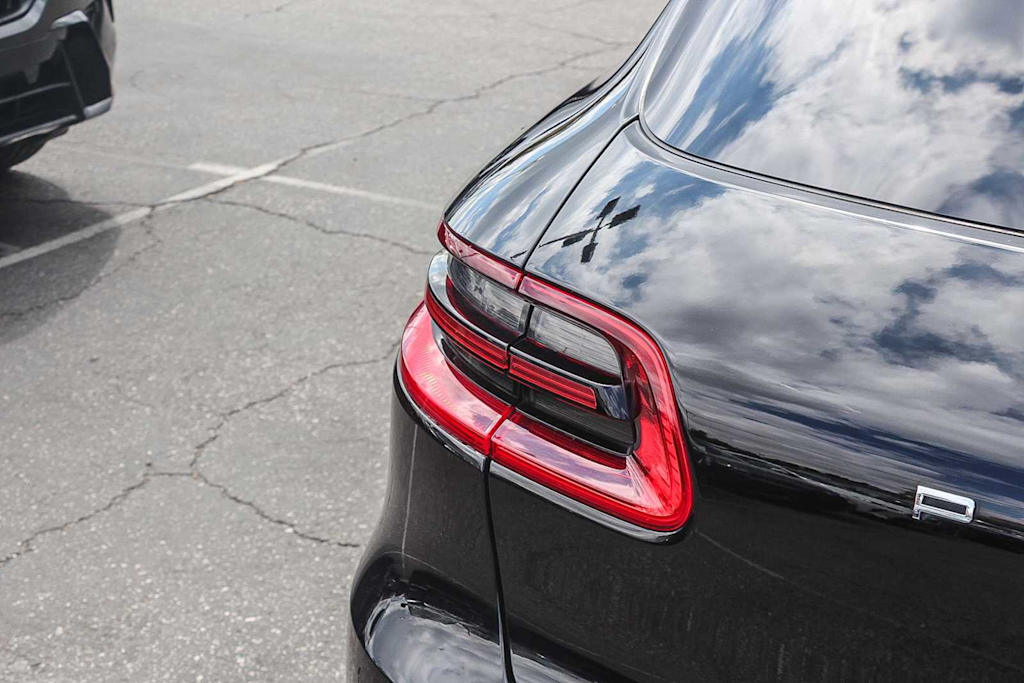 Thumbnail: 2018 Porsche Macan - 6