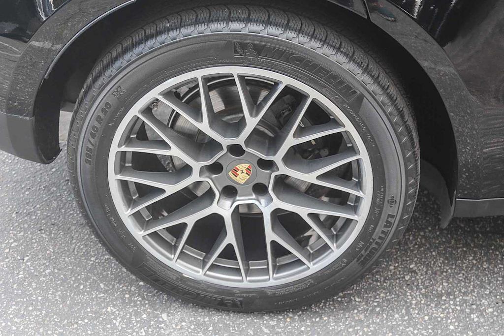 Thumbnail: 2018 Porsche Macan - 7