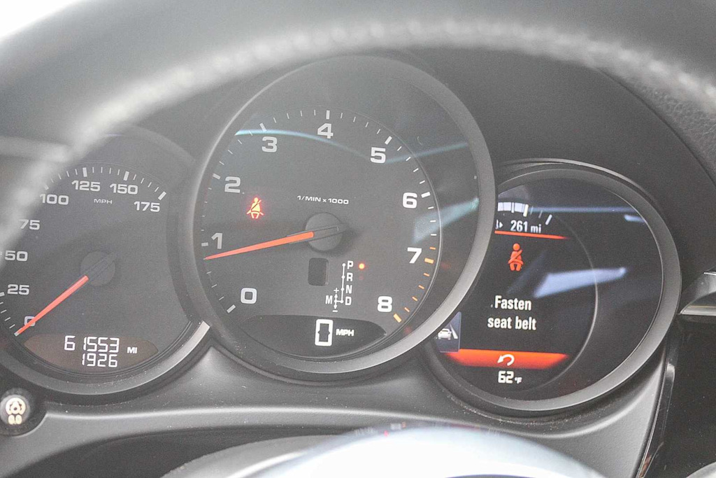 Thumbnail: 2018 Porsche Macan - 16