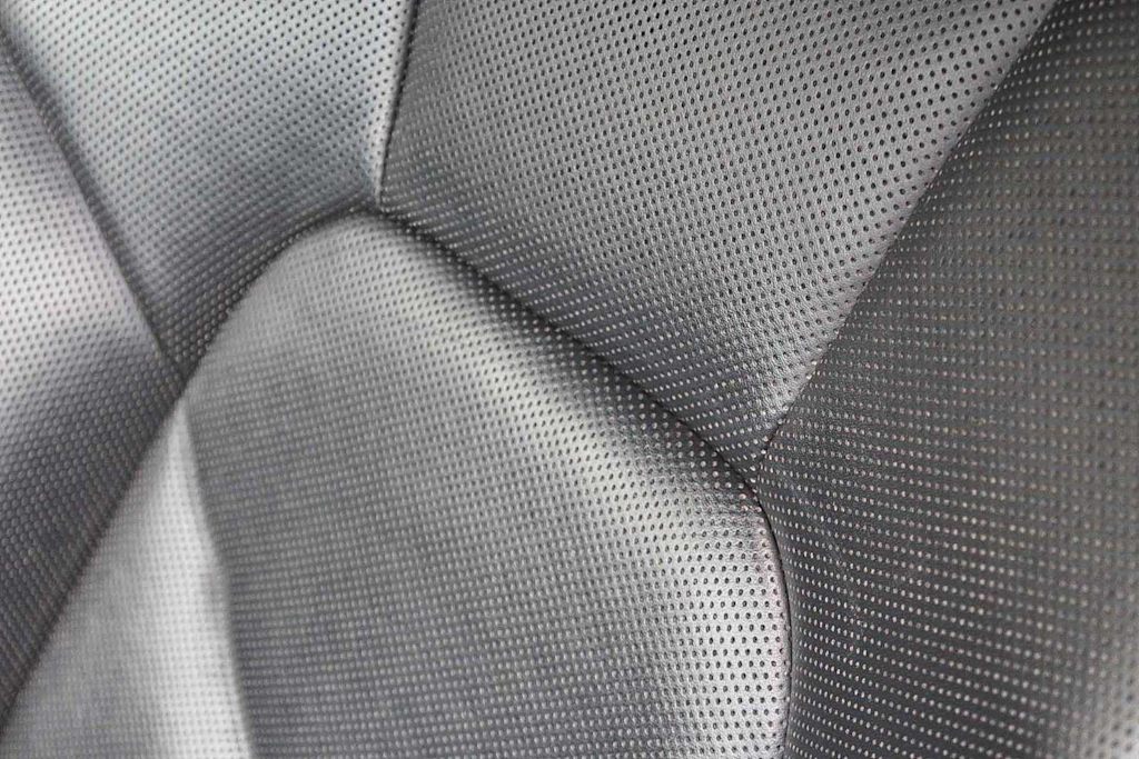 Thumbnail: 2018 Porsche Macan - 10